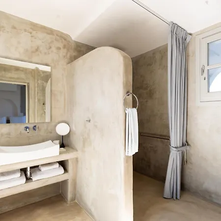 Danae Santorini 4* Oia