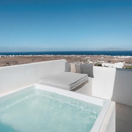 Danae Santorini Oia