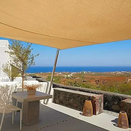 Danae Santorini 4*