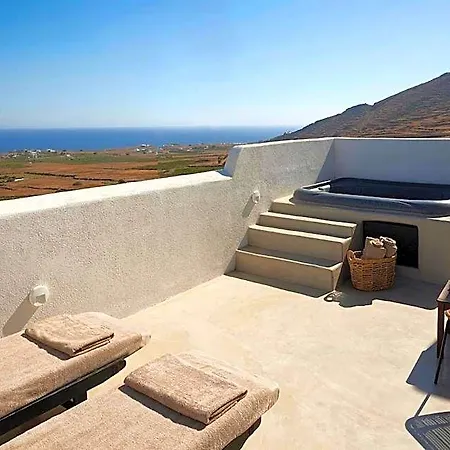 Danae Santorini فندق