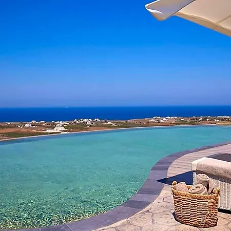 Danae Santorini فندق أويا