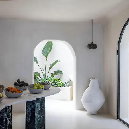 Danae Santorini فندق أويا