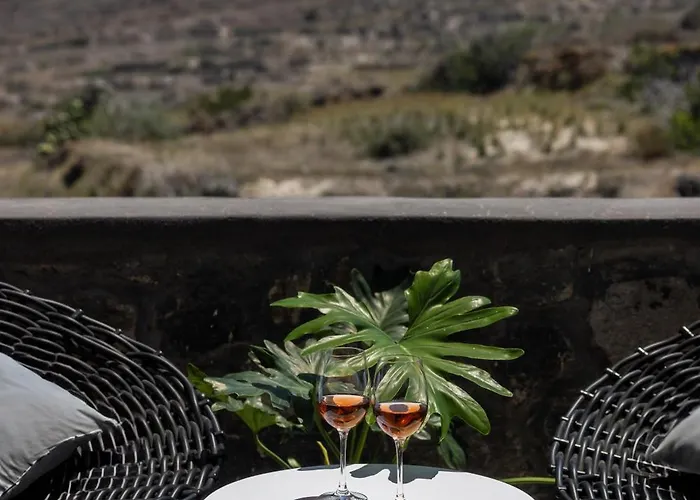 Hotel Danae Santorini Oia (Santorini)