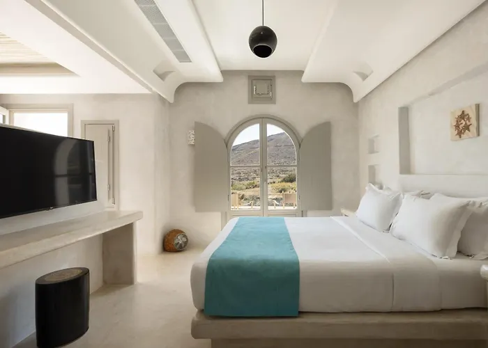 Danae Santorini Hotel Oia