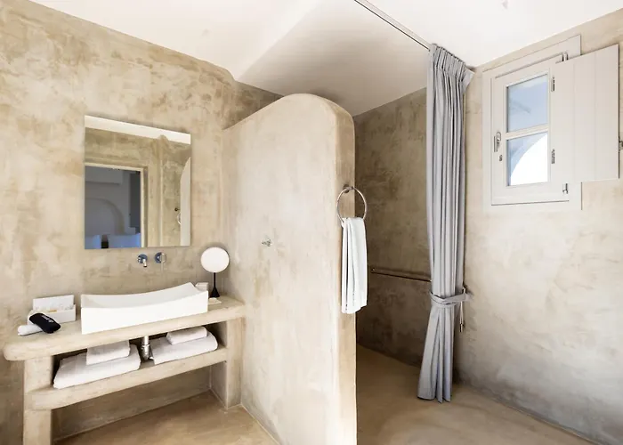 Danae Santorini 4* Oia