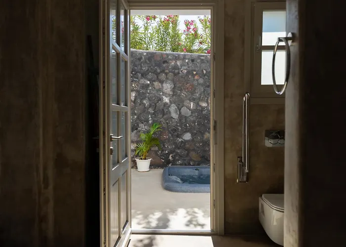 Danae Santorini Otel Oia