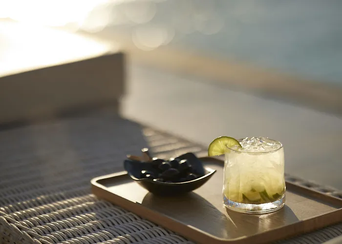 Otel Danae Santorini Oia