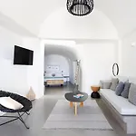 Danae Santorini Hotel Oia