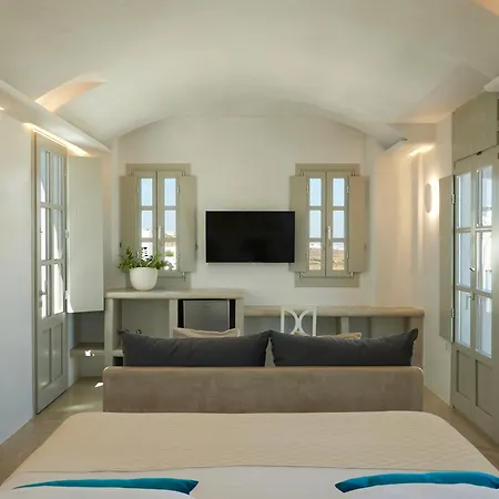 Hotel Danae Santorini