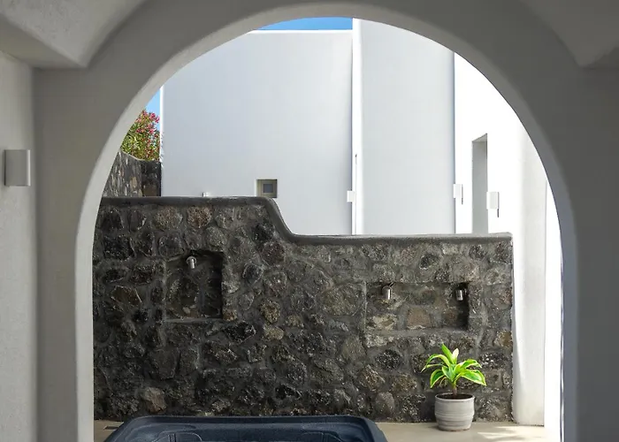 Danae Santorini 4* Oia (Santorini)