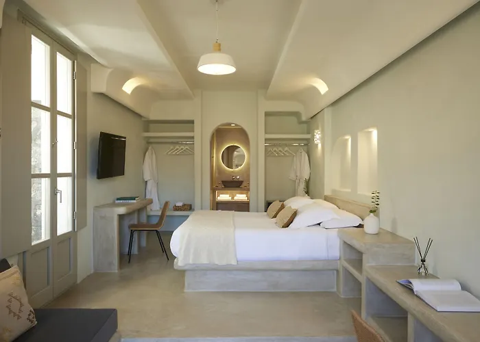 Hotel Danae Santorini