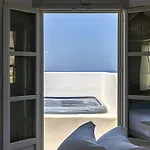 Danae Santorini Hotel Oia