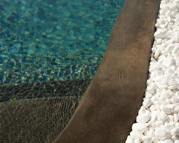 Danae Santorini 4* אויה